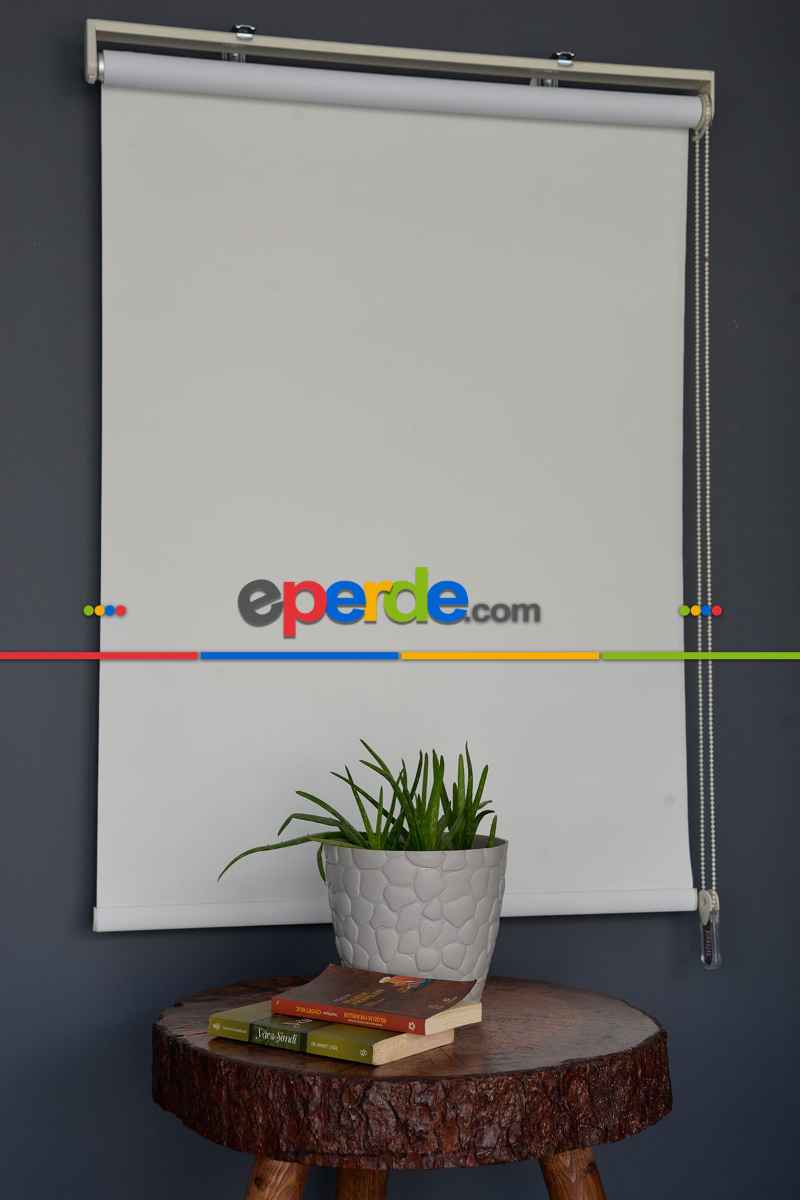 Karartma Stor Perde 2116 Krem Renk Alüminyum Kasalı Etekli Veya Eteksiz Blackout