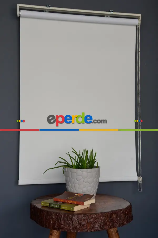 Karartma Stor Perde 2116 Krem Renk Alüminyum Kasalı Etekli Veya Eteksiz Blackout