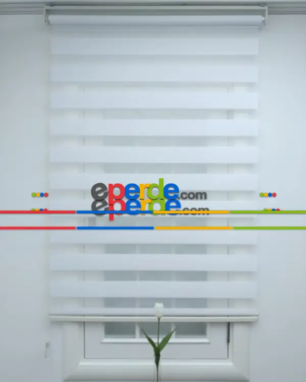 Beyaz Bambu Zebra Perde- Beyaz