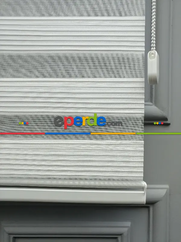 Salon Zebra Perde - 2021 Sezonu - Zebra Perde - Dar Plise (pileli) Zebra Perde- Beyaz