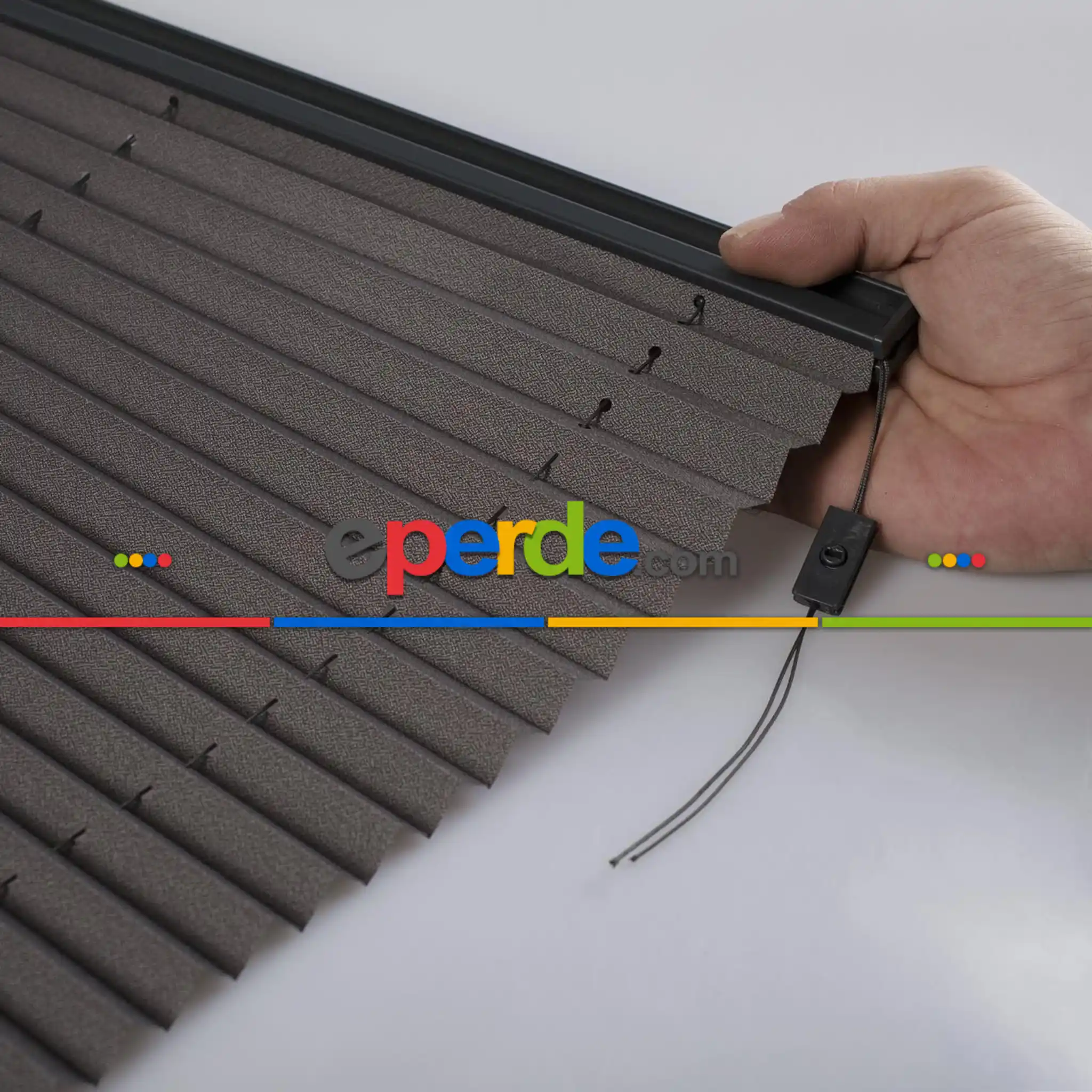 Brillannt Plise Perde - Cam Balkon Perdesi - Pimapen Perdesi - Antrasit (20 Renk) Kolay Montaj Yaylı Sistem, Vidalı Sistem Veya Yapıştırma