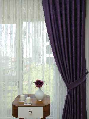 Patinedesenli Mor - Katyonik Jakar Fon Perde- Mor