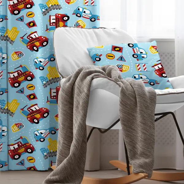 Erkek Çocuk ve Bebek Odası Fon Perde - Arabalar Desenli - Mavi Kırmızı