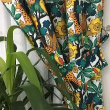 Tropikal Orman Ve Hayvan Desenli Fon Perde Evm690 Kumaşı Kalındır Duck Bezi Değildir- Yeşil