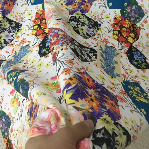 Patcwork Desenli Fon Perde Evm1118 Kumaşı Kalındır Duck Bezi Değildir-  Çok Renkli 2