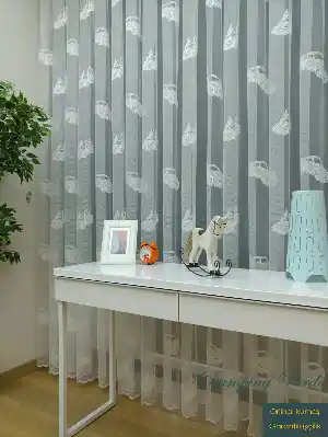 Çocuk Odası Tül Perde - Yarış Arabası Desenli Tül Perde- Ekru