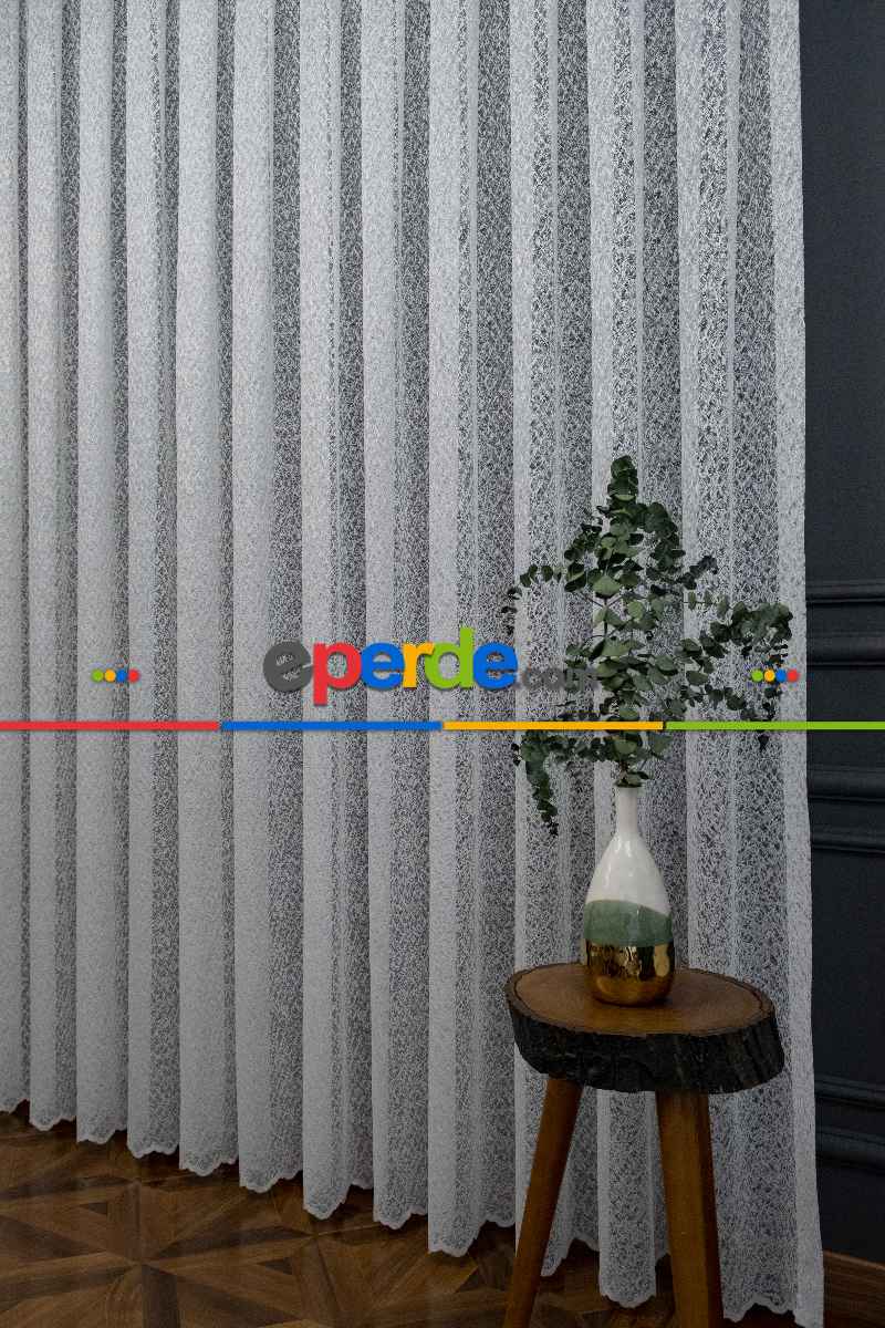 Taç İlizyon Model Tasarim Yeni Moda Tasarım Beyaz Renk Tül Ütü İstemez