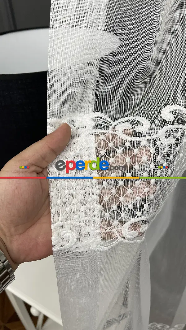 Oturma Odası - Trend Perde Modelleri 2023 Motif Desenli Nakışlı Tül Perde 01