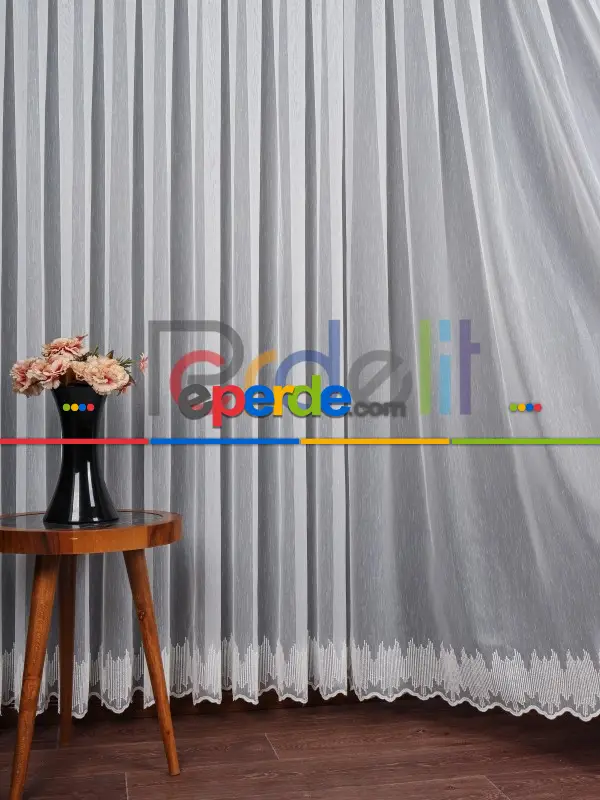 Etek Ucu Nakış İşlemeli Tül Perde