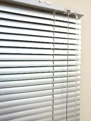 Metalik Gri Renk - Alüminyum Jaluzi Perde - 25mm Kalınlığında- Gri-füme-antrasit