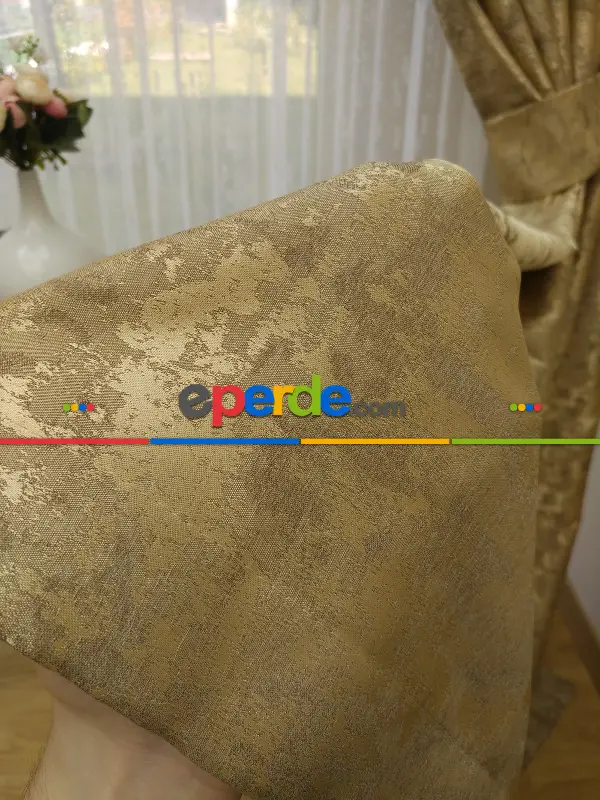 Patinedesenli Sütlü Kahve - Katyonik Jakar Fon Perde- Sütlü Kahve