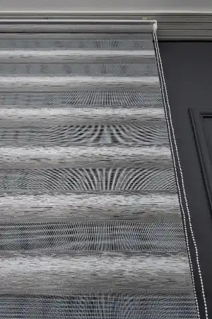 Zebra Perde - Degrade Renk Geçişli Kırık Pileli Zebra Perde