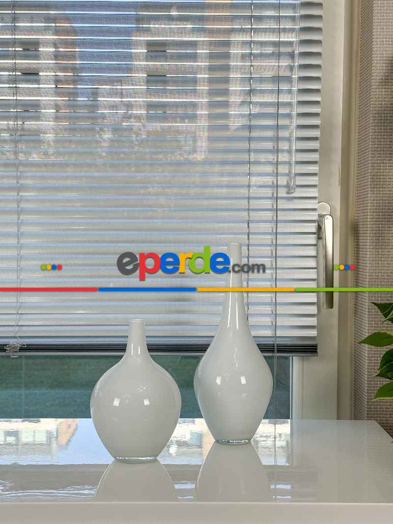Gümüş Metal Perfore (delikli) Alüminyum Jaluzi Perde - 25mm