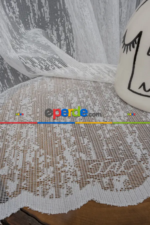 Taç Fransız Dantel Örme Tül Perde Konak151