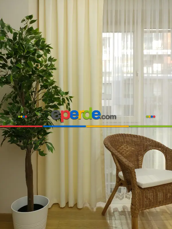 Krem Düz Fon Perde - Krem