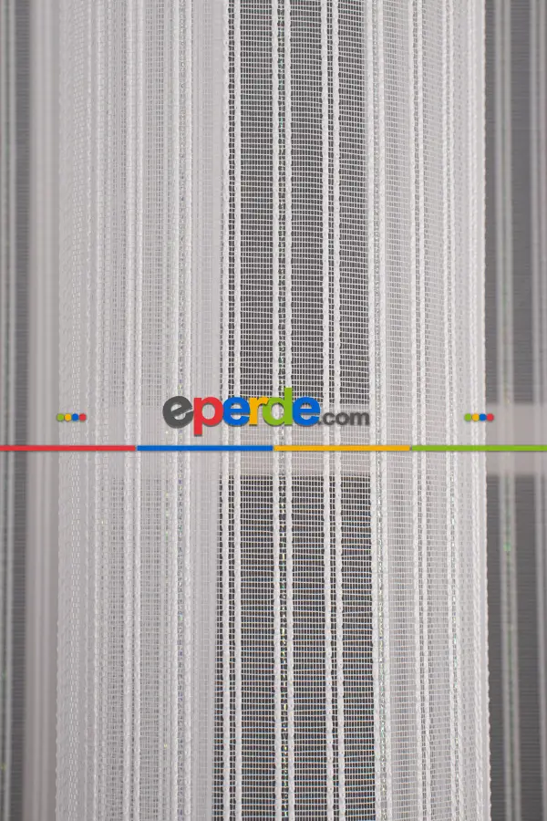 Oturma Odası - Zincir Simli Tül Perde - Kurşunlu Tül