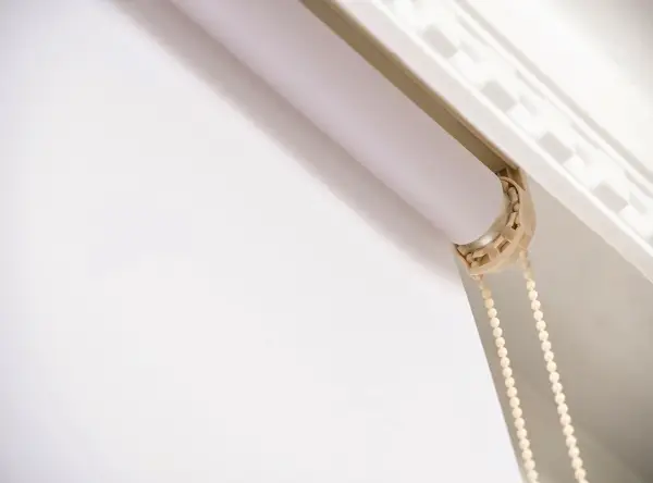 Brillant Beyaz Etek Dilimli Stor Perde- Beyaz