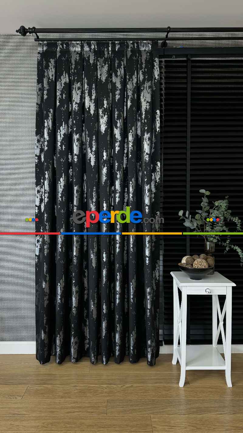 Qashe Marka Siyah Gümüş Fon Perde, Patine Desenli Jakar Dokuma Fon Perde - Ağır Gramajlı Premium Seri