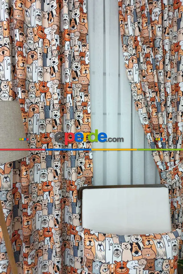 Köpek Resimli Fon Perde K339 H - Kumaşı Kalındır Duck Bezi Değildir.- Gri-Füme-Antrasit-Kahve-Çok Renkli