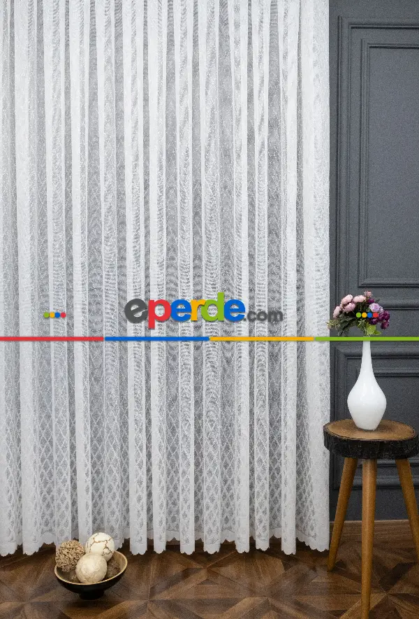 Genç Odası - Fransız Dantel Tül Perde - Yüksek Kalite