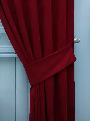 Kırmızı - Düz Fon Perde- Kırmızı