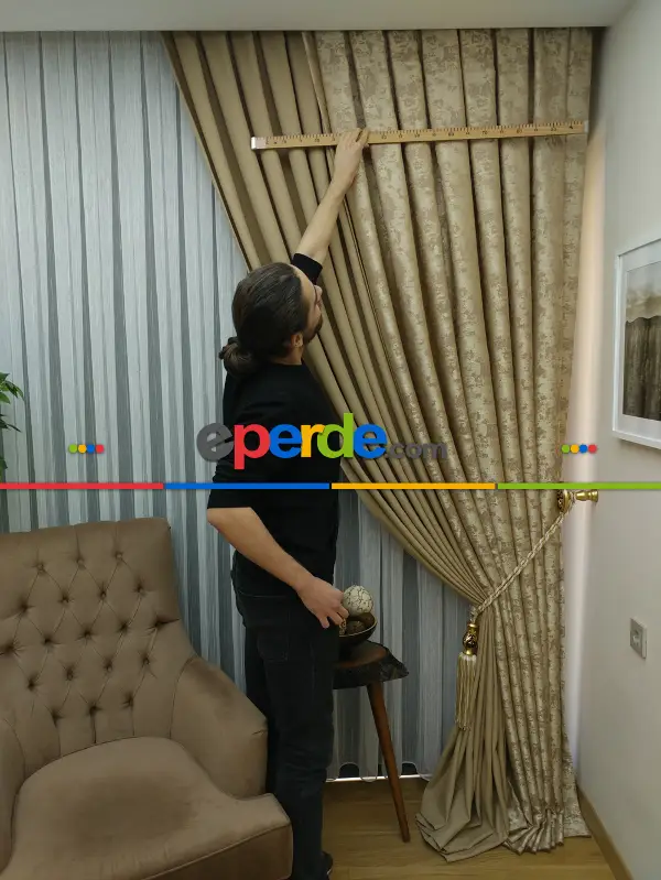 Patine Desenli Açık Kahve Renk Kombinli Desenli Fon Perde- Kahve Açık