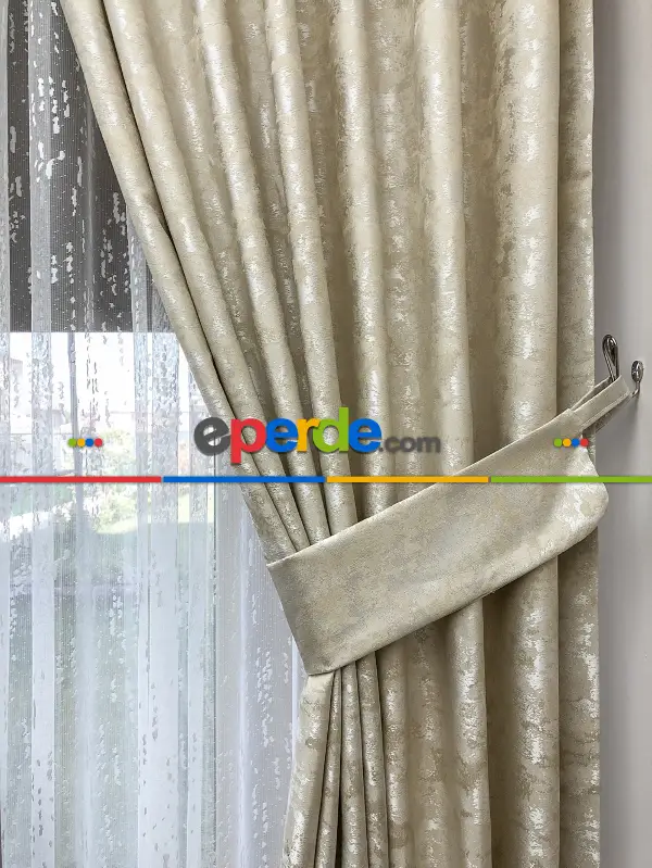 Patinedesenli Krem - Katyonik Jakar Fon Perde- Krem