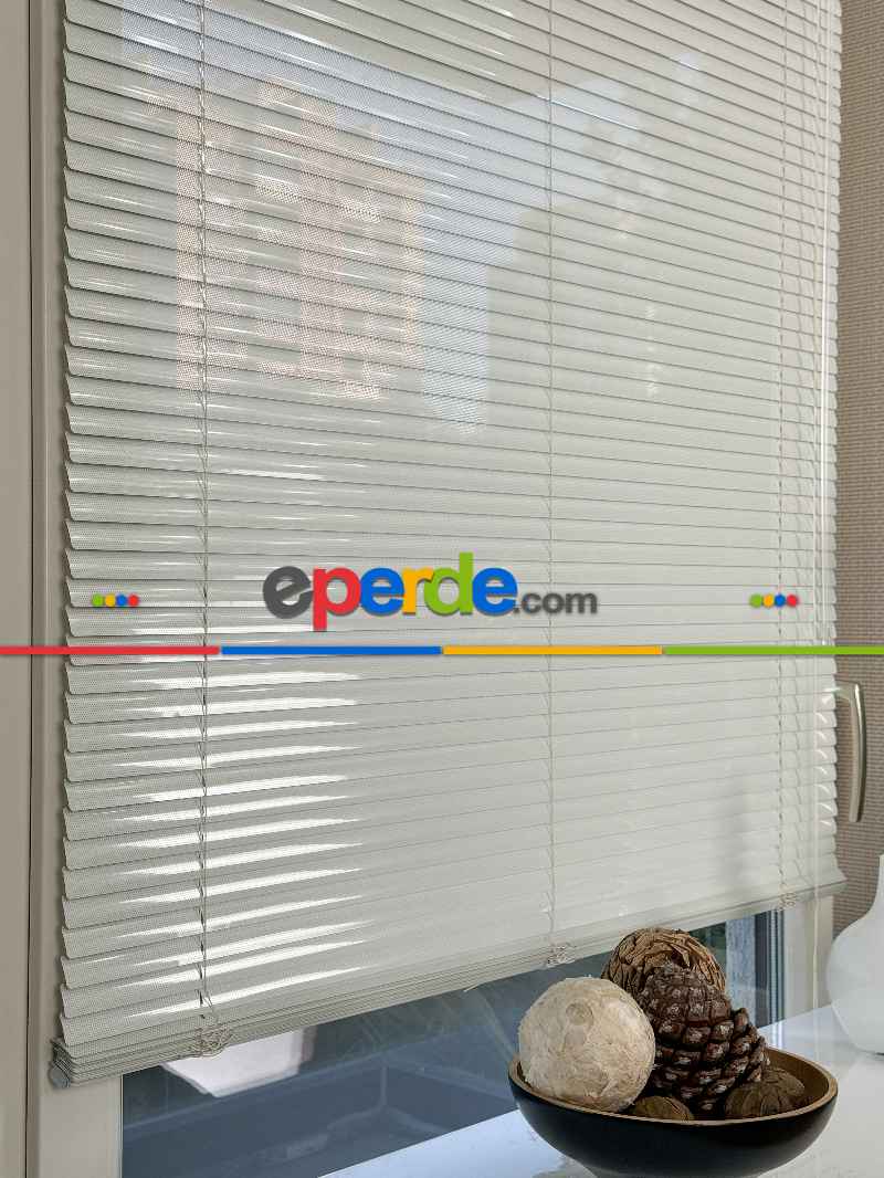 Ekru Perfore (delikli) Alüminyum Jaluzi Perde - 25mm