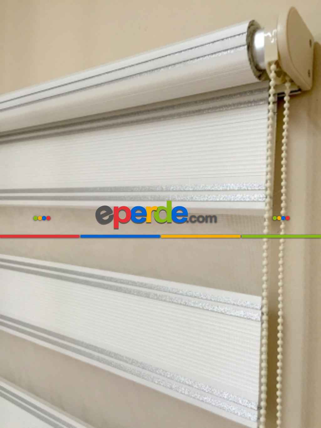 Pliseli Zebra Perde Gümüş Simli - Beyaz