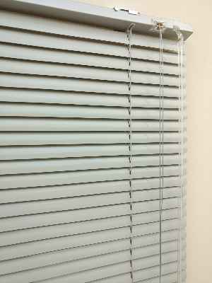 Gri - Alüminyum Jaluzi Perde - 25mm Kalınlığında- Gri-füme-antrasit