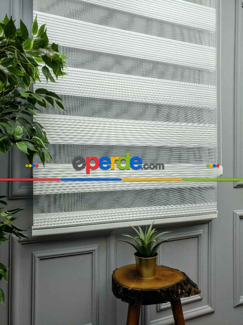 2025 Sezonu - Geniş Pileli (plise) Zebra Perde - Simli Zebra Perde- Gri Simli