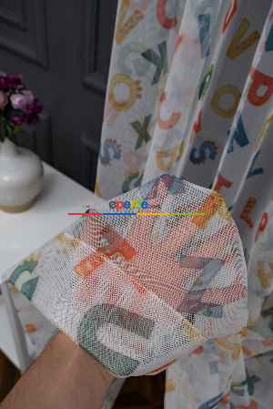 Hazır Ölçülü Petek Zemin Çok Renkli Harfler Desenli Grek Baskılı Tül Perde