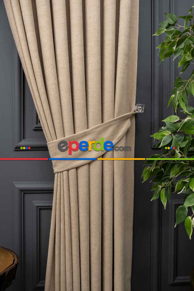 Bej Rengi Düz Fon Perde En Dökümlü Fon Perde