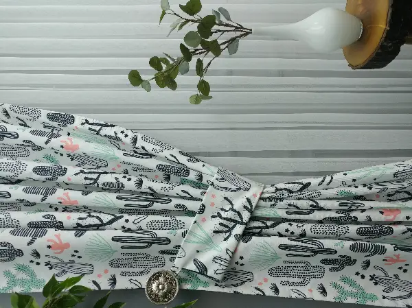 Bebek Odası Fon - Kaktüs Desenli Fon Perde Evm694 Kumaşı Kalındır Duck Bezi Değildir- Siyah-Yeşil