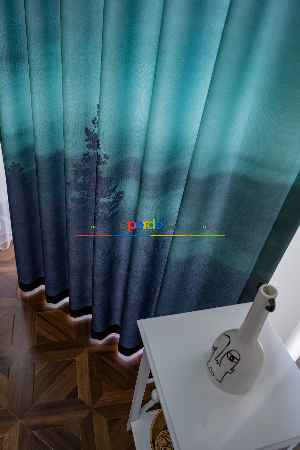 Hazır Ölçülü Dökümlü Kumaştan Kuzey Işıkları Manzaralı Baskılı Pilesiz Fon Perde 1. Kalite