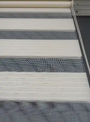 Krem Rengi Yüksek Kalite Pliseli Zebra