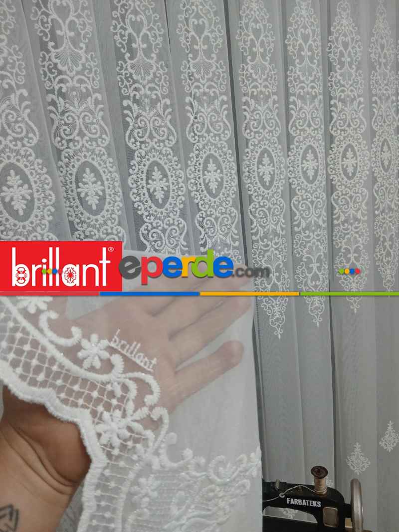 Yatak Odası - Brillant Beyaz Sim Varakli Şehrazat model Tül Perde