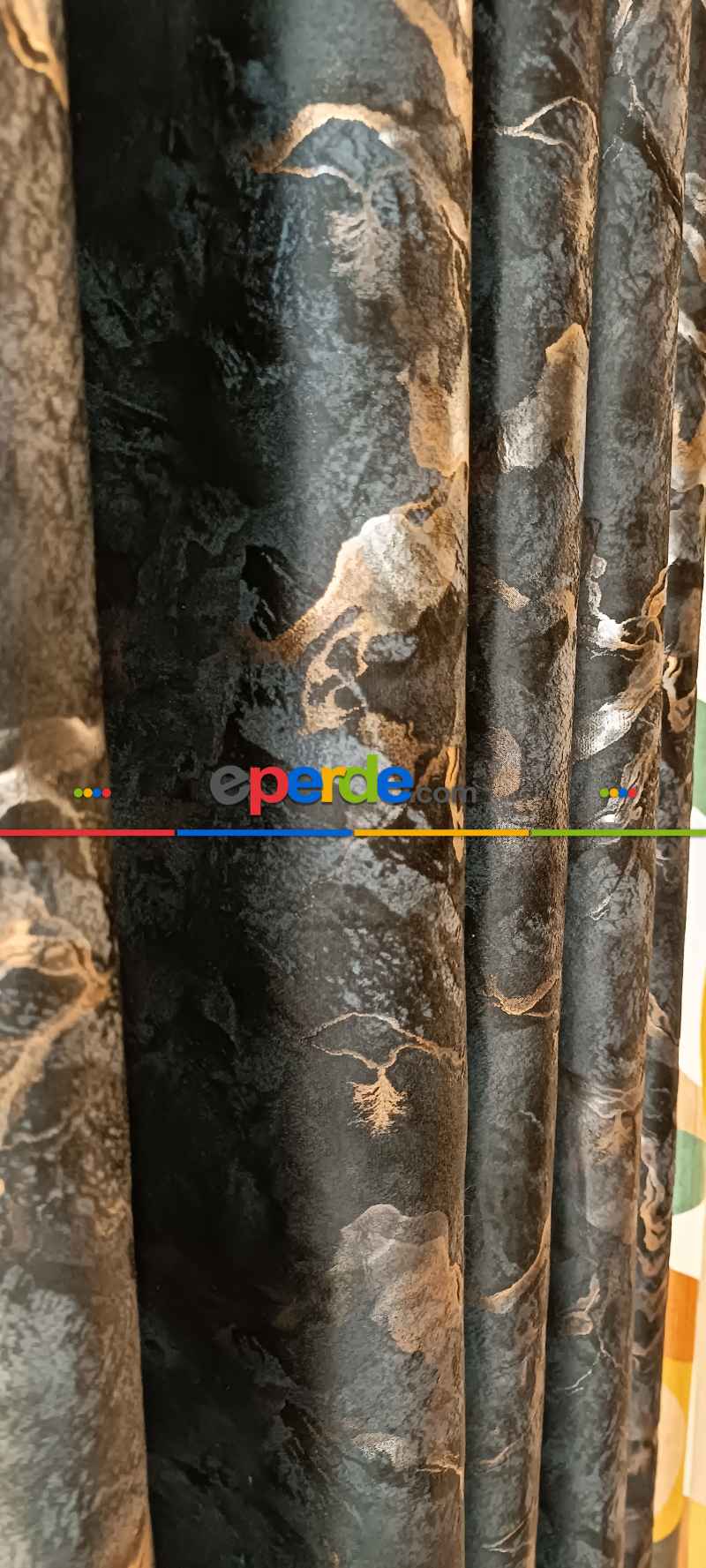 Oturma Odası - Modern Mermer Desenli Fon Perde İthal Kadife