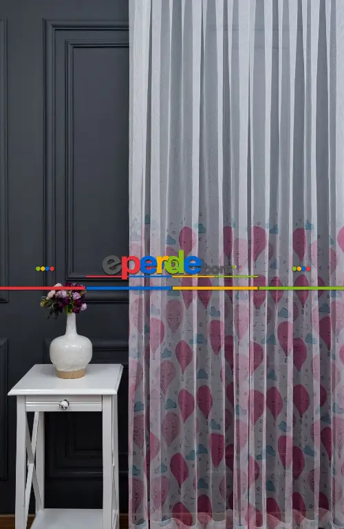 Hazır Ölçülü Petek Zemin Pembe Ve Mavi Renkli Balon Ve Bulut Desenli Grek Baskılı Tül Perde 190cm X 255cm 