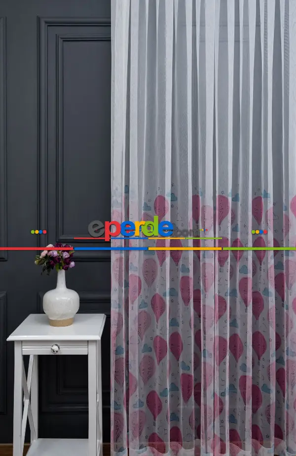 Hazır Ölçülü Petek Zemin Pembe Ve Mavi Renkli Balon Ve Bulut Desenli Grek Baskılı Tül Perde 190cm X 255cm 