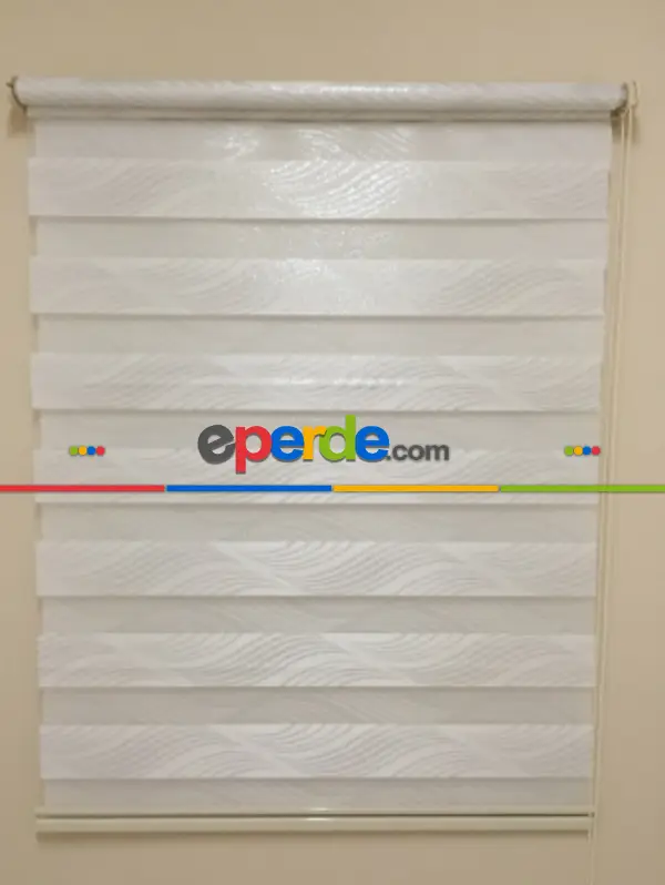 Salon Zebra Perde - Krem Desenli Jakarlı Zebra Perde- Gri Simli