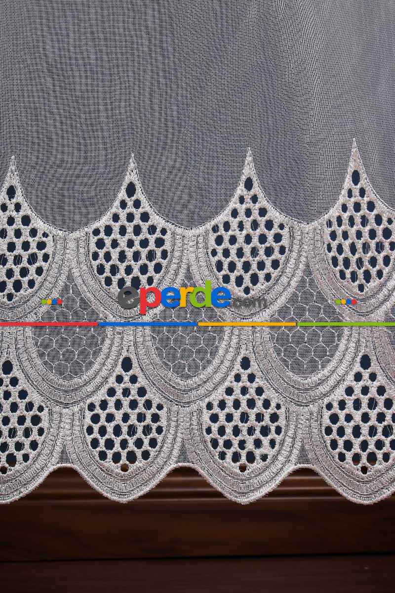 Salon Tül - Balık Ağı Tt Zemin Brode Nakış İşlemeli Tül Perde