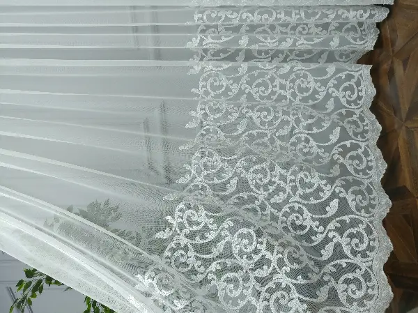 Salon Tül Perde - Eteği Duble Nakış İşlemeli Tül Perde Ikon 2021- Beyaz Buz Beyazı