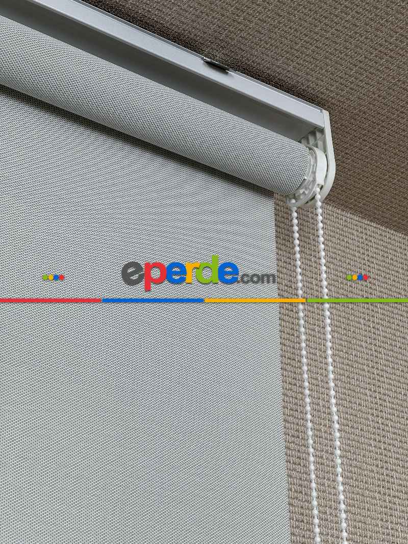 Salon Açık Gri Stor Perde, Standart Metal Kasalı Yüksek Kalite Kornişe Kolay Montaj Seçenekli