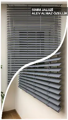 50mm Açık Gri Ahşap Efektli Jaluzi Perde Alev Almaz Özellik- Gri Açık