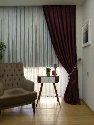 Koyu Bordo Renk Jakar Desenli Fon Perde- Bordo