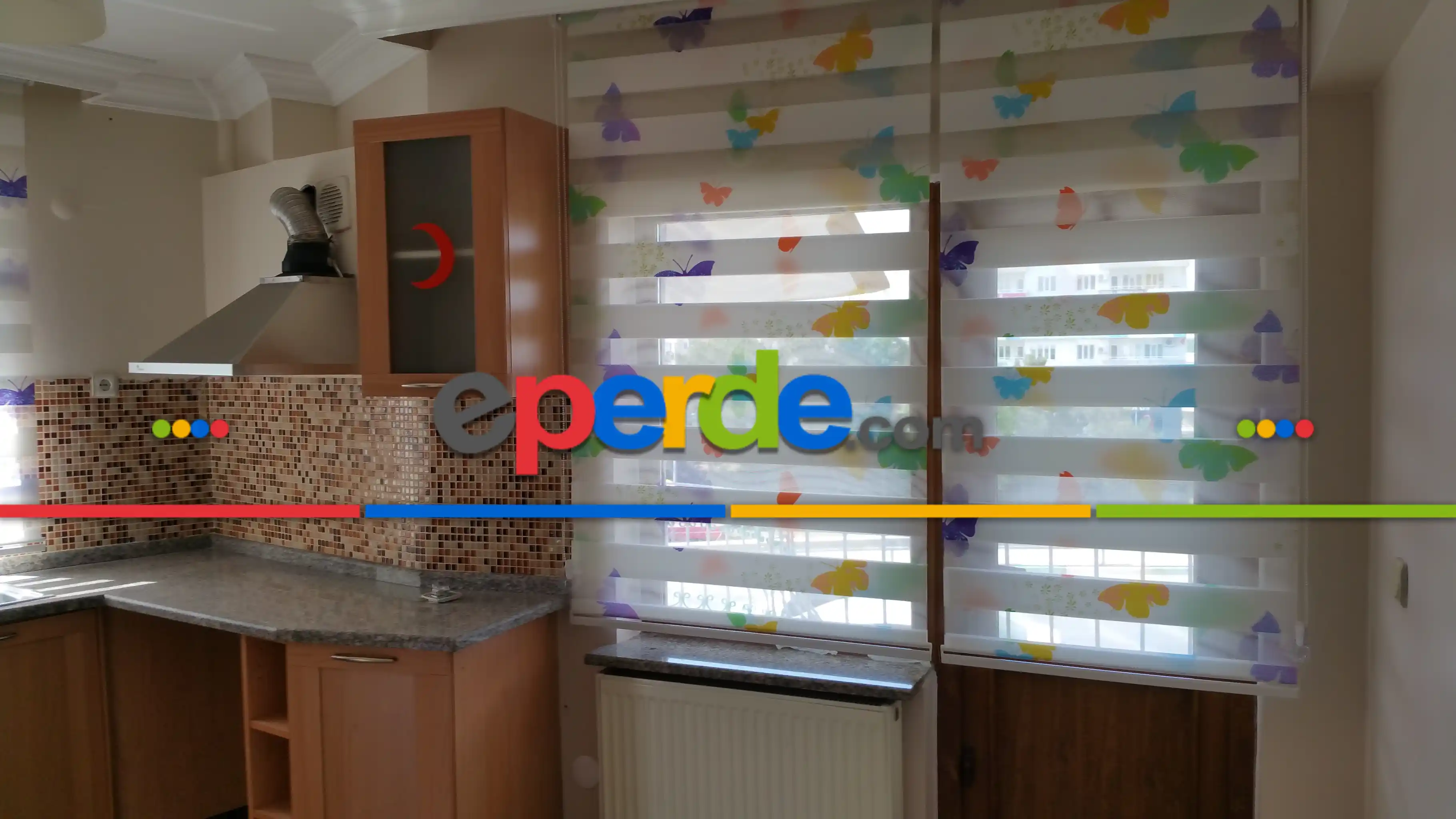 Renkli Kelebek Zebra Perde- Mavi-beyaz- Çok Renkli 3