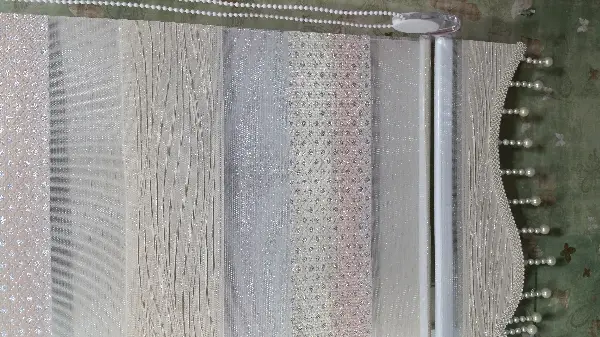 Genç Odası - Elit Jakarlı Simli Krem Pembe Geçişli Zebra Perde - Krem, Pembe, Gümüş Simli