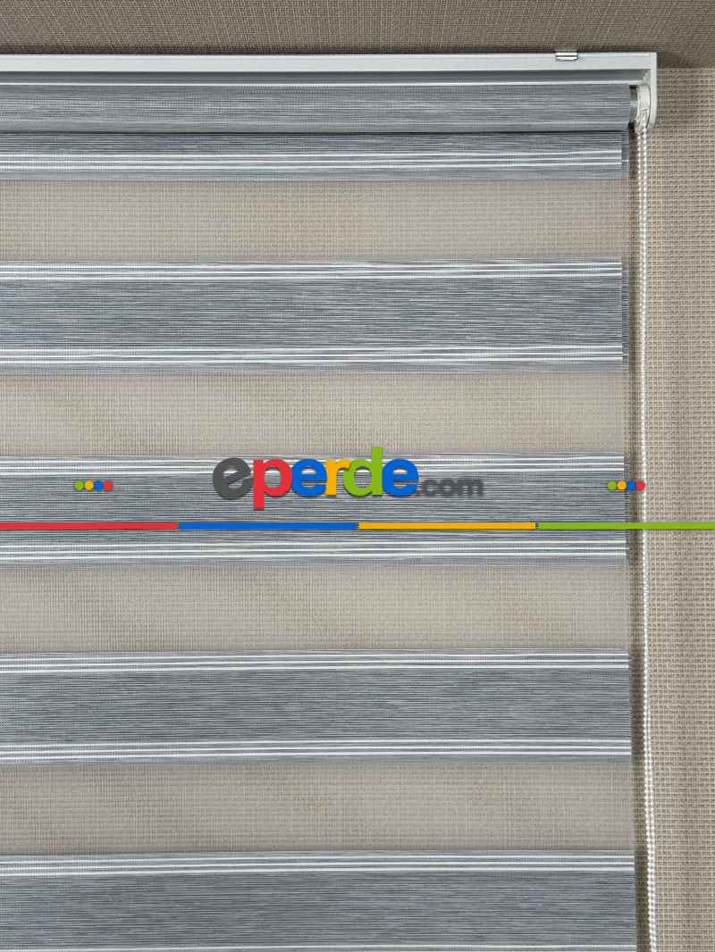 Mutfak Gri Ekru Yarım Pliseli Bambu Zebra Perde, Standart Metal Kasalı Yüksek Kalite Kornişe Kolay Montaj Seçenekli