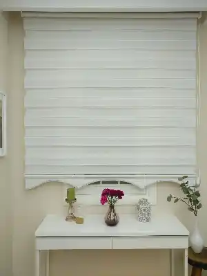 Zebra Perde - Micro Pilise - Simli Geçişli Zebra Perde- Gümüş Simli-ekru